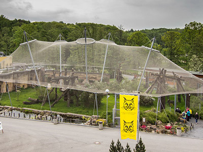 Velký chovatelský komplex Pavilon evoluce pro více než 200 zvířat je největší stavbou v historii zoo